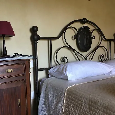 Bed & Breakfast Podere I Troni *